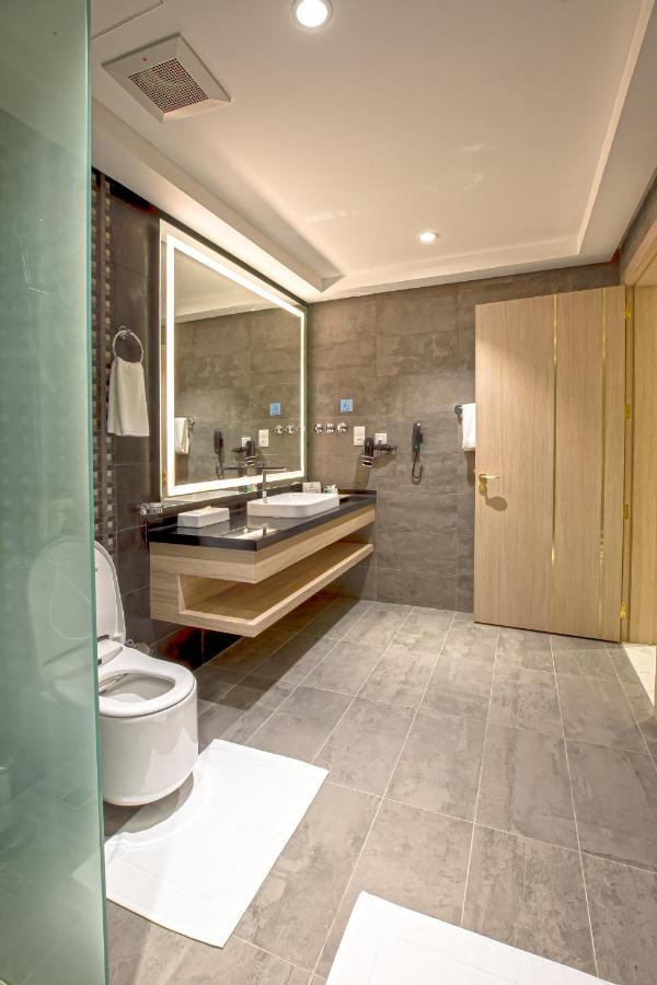 Green Park Hotel Dauhá Exteriér fotografie